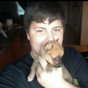 Meet your Posher, Logan